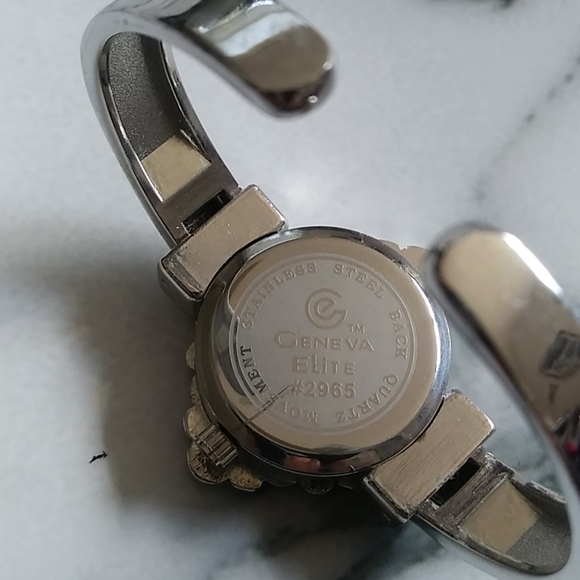 Stunning Geneva Elite Crystal Open Band Watch - Picture 5 of 8